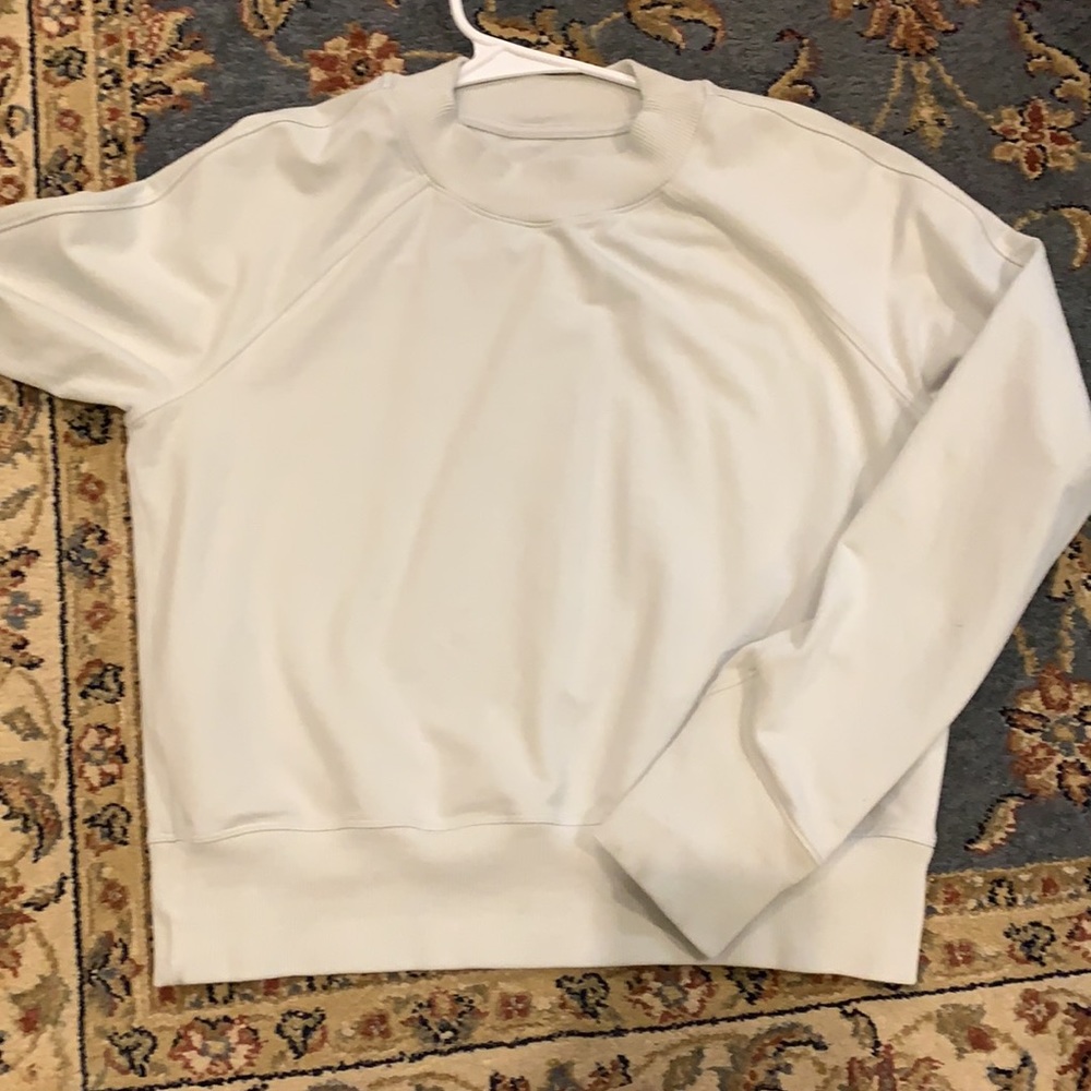 Lululemon Ready to roll crew sweatshirt size 6
